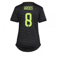 Real Madrid Toni Kroos #8 Fotballklær Tredjedrakt Dame 2022-23 Kortermet